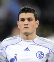 FUSSBALL CHL  Saison 10/11:  Kyriakos Papadopoulos (FC Schalke 04)