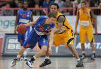 Basketball  1. Bundesliga  10/11  Walter Tigers Tuebingen - BBC Bayreuth