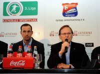 Fussball 3. Bundesliga :  Trainer Heiko Herrlich (SpVgg Unterhaching)