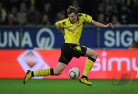 Fussball: Euroa League, Saison 2010/2011: Dortmund - Paris, GROSSKREUTZ am Ball