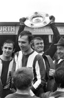 Fussball 1. Bundesliga Saison 1968/1969: FC Bayern M&Aring;&cedil;nchen - Hannover 96