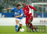Fussball DFB-Pokal: Bochum - Lautern, Zweikampf