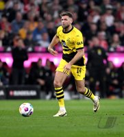 Fussball 1. Bundesliga 23/24: FC Bayern Muenchen - Borussia Dortmund