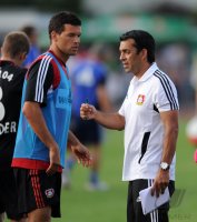Fussball 1. Bundesliga :   Michael Ballack , Trainer Robi Dutt (v. li., Bayer 04 Leverkusen)