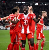 Fussball 1. Bundesliga  Saison  2025/2026  13. Spieltag 
VfB Stuttgart - FC Bayern Muenchen