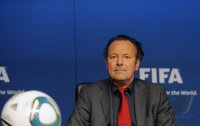 Fussball International / FIFA  Vorsitzender der Kommission fuer Governance:  Prof. Dr.  Pieth