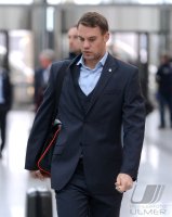 FUSSBALL INTERNATIONAL  CHL  12/13:  Torwart Manuel Neuer (FC Bayern Muenchen)