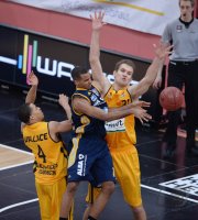 Basketball 1. Bundesliga  13/14  Walter Tigers Tuebingen  - Alba Berlin