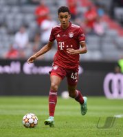 Fussball Audi Football Summit 2021 FC Bayern Muenchen - SSC Neapel