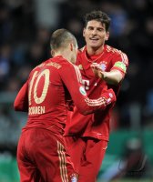 Fussball DFB Pokal 11/12 : Arjen Robben, David Alaba (v. li., FC Bayern Muenchen)