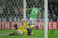 Fussball 1. Bundesliga  Saison 2011/2012: JUBEL Claudio Pizarro (SV Werder Bremen)