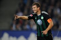 Fussball: 1. Bundesliga Saison 2010/2011: Hamburg - Wolfsburg