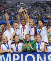 Fussball Frauen FIFA U 20  WM  2008   Finale  SIEGER USA
