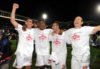 FUSSBALL  International CHL 09/10: Olympique lyon - FC Bayern  Muenchen