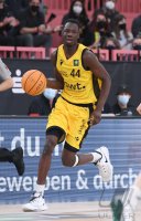 Basketball 2. Bundesliga 2021/2022: Tigers Tuebingen - ROEMERSTROM Gladiators Trier