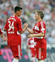 Fussball 1. Bundesliga, Bayern: WAGNER und SCHWEINSTEIGER