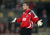 Fussball 2. Bundesliga: Koeln, MONDRAGON