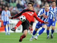 FUSSBALL 1. BUNDESLIGA: Leverkusen, FRIEDRICH Einzelaktion