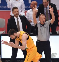 Basketball 1. Bundesliga 14/15 Hauptrunde:  Walter Tigers Tuebingen - ratiopharm Ulm