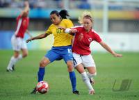 FUSSBALL  Olympia 2008   Viertelfinale Frauen Brasilien - Norwegen
