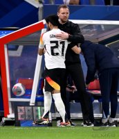 FUSSBALL INTERNATIONAL Testspiel: Frankreich - Deutschland