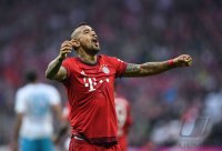 Fussball 1. Bundesliga Saison 15/16: FC Bayern Muenchen -  FC Schalke 04