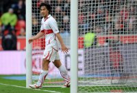 Fussball: 1. Bundesliga Saison 2010/2011: Leverkusen - Stuttgart
