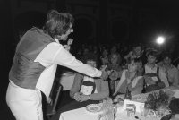 Fussball 1. Bundesliga 1979/1980: Weihnachtsfeier des FC Bayern Muenchen 1979