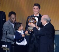 Fussball International  FIFA Ballon d Or 2013: Sieger Cristiano Ronaldo (Portugal)