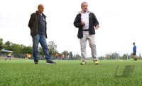 Fussball Kunstrasen mit Korkgranulat