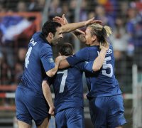 FUSSBALL INTERNATIONAL:  Luxemburg - Frankreich