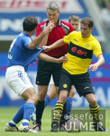 FUSSBALL 1. Bundesliga  Schalke - Dortmund, Zweikampf