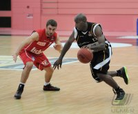 Basketball 1. Bundesliga 2011/2012:  Walter Tigers Tuebingen - LTG Giessen