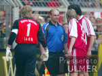 Fussball 1. Bundesliga: Dortmund - Bayern, Proteste bei SRA Mueller