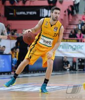 Basketball 1. Bundesliga  13/14:  Walter Tigers Tuebingen - EWE Baskets Oldenburg