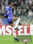 Fussball UCL, Chelsea DROGBA Einzelaktion