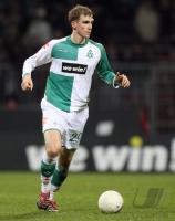 Fussball 1. Bundesliga: Werder, MERTESACKER Einzelaktion