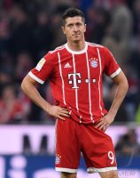 Fussball 1. Bundesliga Saison 17/18: FC Bayern Muenchen - VfL Wolfsburg