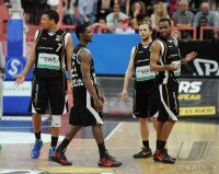 Basketball 1. Bundesliga 2011/2012:  Walter Tigers Tuebingen -Artland Dragons