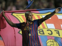 Fussball UEFA SUPER CUP 2011: JUBEL Eric Abidal  (Barca)