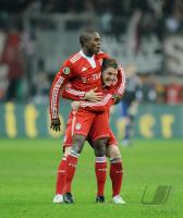 Fussball JUBEL FC Bayern Muenchen; SCHWEINSTEIGER und BRAAFHEID