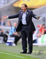 2. Fussball Bundesliga : Trainer Ewald Lienen  ( 1860 Muenchen)