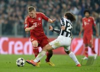 FUSSBALL INTERNATIONAL CHL VIERTELFINALE 12/13: Juventus Turin - FC Bayern Muenchen