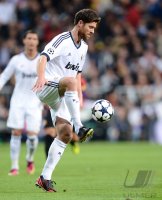 FUSSBALL INTERNATIONAL CHL ACHTELFINALE 12/13:  Xabi Alonso (Real Madrid)