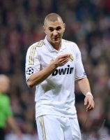 FUSSBALL INTERNATIONAL  CHL HALBFFINALE 11/12:  FC Bayern Muenchen - Real Madrid