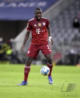 Fussball 1. Bundesliga Saison 21/22: FC Bayern Muenchen - Arminia Bielefeld