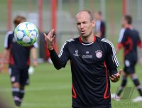Fussball CHL Finale 2012: Abschluss Training beim FC Bayern Muenchen