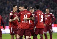 Fussball 1. Bundesliga Saison 21/22: FC Bayern Muenchen -  SC Freiburg