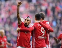 Fussball 1. Bundesliga Saison 2016/2017: FC Bayern Muenchen - Hamburger SV