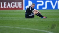 FUSSBALL INTERNATIONAL  CHL Frauen Finale 11/12:  Enttaeuschung nach der Niederlage, Melanie Behringer (1. FFC Frankfurt)